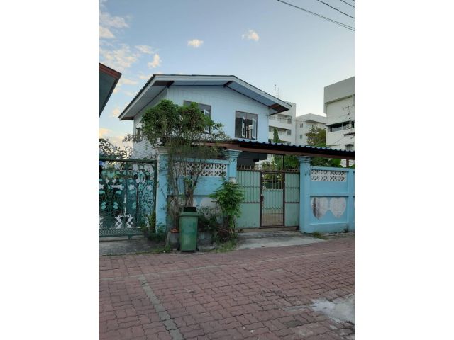 ขาย บ้านเดี่ยว 2 ชั้น ใกล้รถไฟฟ้าสถานีช้างสามเศียร สมุทรปราการ