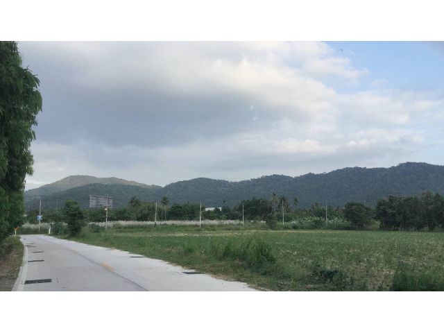 A152 ขายที่ดิน 16 ไร่ จ.ชลบุรี ติดถนน ตรงข้ามโรงเรียนนานาชาติ ใกล้หาดบางแสน ราคาถูกสุดๆ