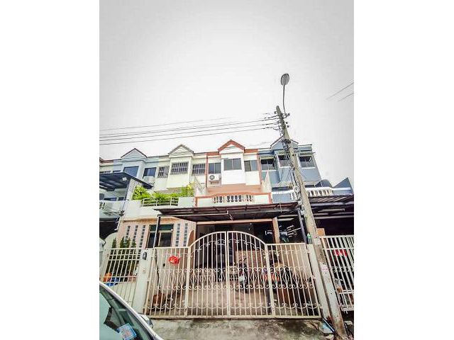 ให้เช่าทาวน์เฮ้าส์  ลาดพร้าว 71 โชคชัยสี่