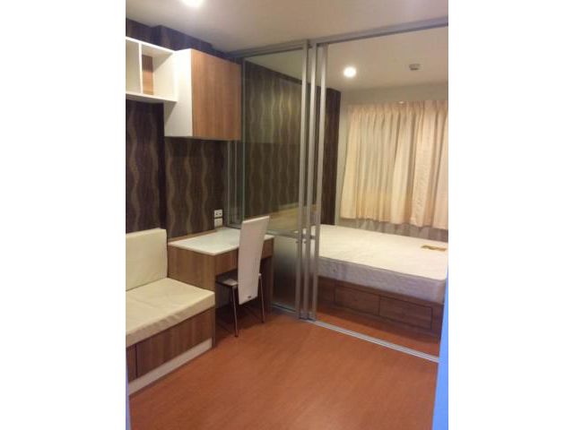 รหัสทรัพย์ B2827 ให้เช่า LUMPINI CondoTown นิด้า-เสรีไทย2 (Built in สวย เฟอร์ครบพร้อมอยู่)