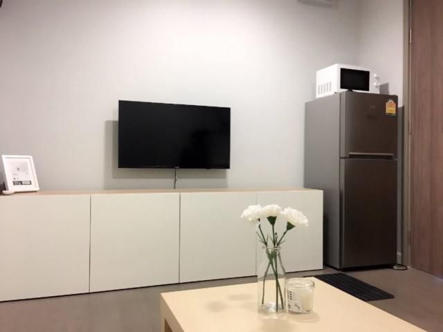 รหัสทรัพย์ B2840 ให้เช่า A SPACE ID อโศก-รัชดา (Fully Furnished)