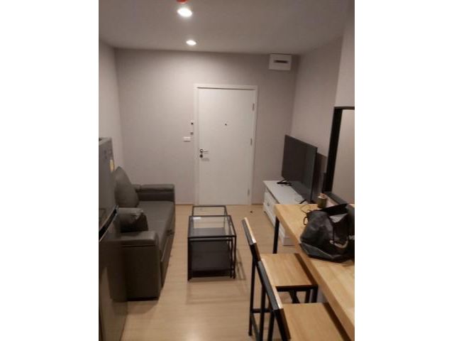 รหัสทรัพย์ B2877 ให้เช่า Plum Condo ปิ่นเกล้า สเตชั่น (เฟอร์ครบ ยกกระเป๋าเข้าอยู่ได้เลยจ้า)