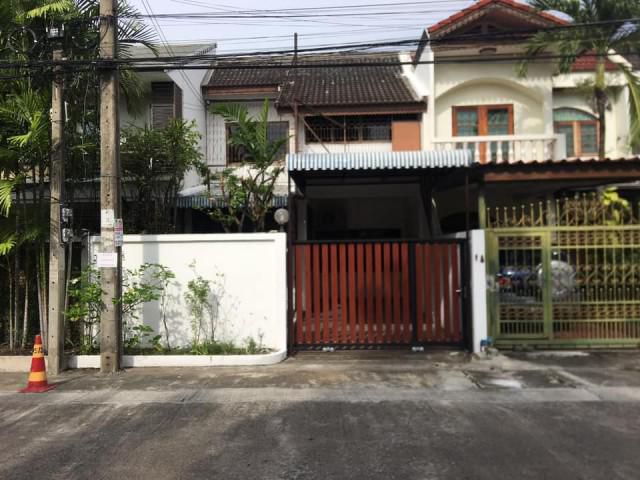 รหัสทรัพย์ A0256 พรไพลิน ลาซาล 3 เดิน 5 นาทีถึง BTS แบริ่ง