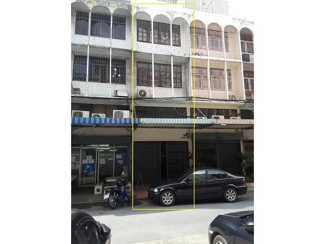 ให้เช่าอาคารพาณิชย์ 3.5ชั้น ใกล้ BTS พหลโยธิน24 ติดโรงเรียนสตรีวรราถ เขตจตุจักร