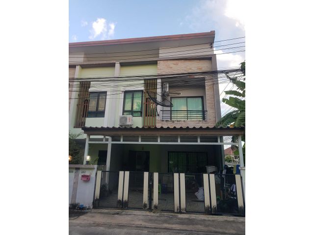 ขายทาวน์เฮ้าส์2ชั้น หมู่บ้านพราวด์ พุทธบูชา 36 ทุ่งครุ