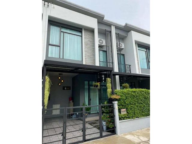 ทาวน์โฮมขาย : หมู่บ้านพลีโน่บางใหญ่