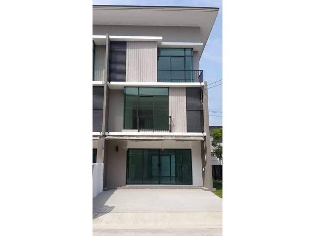 รหัสทรัพย์ B3008 ให้เช่า/ขาย ทาวน์โฮม 3 ชั้น ม.พฤกษาวิลล์ 65/2 ศรีสมาน ถนนศรีสมาน
