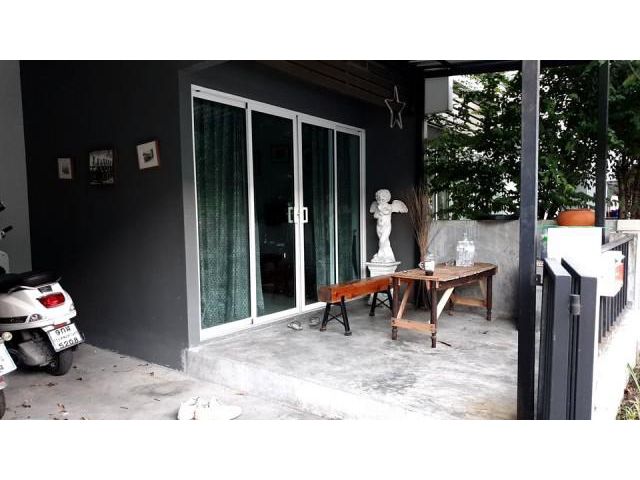 รหัสทรัพย์ B3004 ให้เช่าทาวน์โฮม2ชั้น หมู่บ้านอารียาเดอะคัลเลอร์(วงแหวนตะวันออก) ใกล้แฟชั่นไอส์แลนด์
