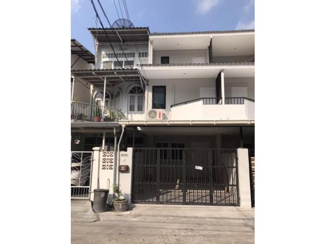 รหัสทรัพย์ A0428 เสนานิคม ซอย 4 บ้านสภาพดี ใกล้สถานีรถไฟฟ้าเสนานิคม