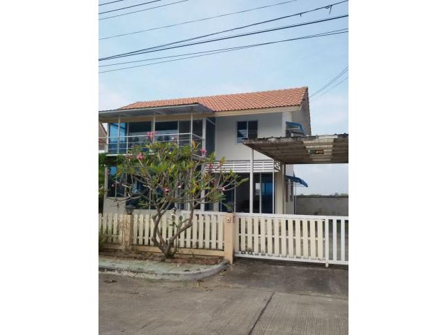 รหัสทรัพย์ A0418 หมู่บ้านเก้าพอเพียง ตรงข้ามโลตัส ธัญญะ คลอง7 กระจกทั้งหลัง