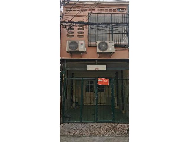 รหัสทรัพย์ A0416 ทาวน์เฮ้าส์ ซอย ประชาราษฎร์บำเพ็ญ 9 แยก 1 ใกล้MRTห้วยขวาง