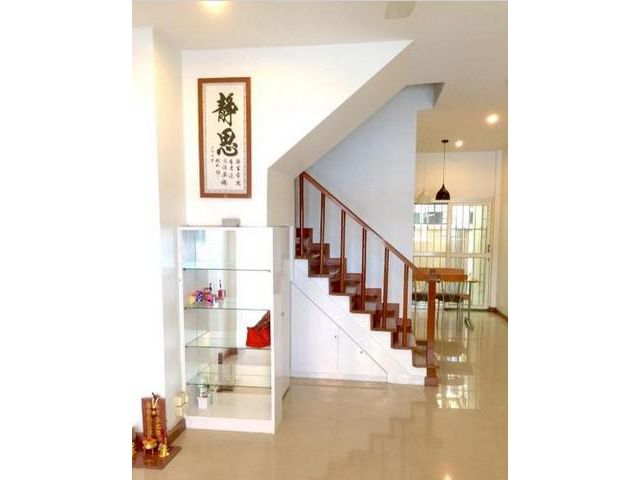ให้เช่าทาวน์โฮม 3 ชั้น 3 นอน ปริญลักษณ์ นวมินทร์52