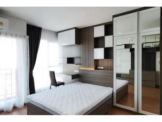 เช่าคอนโด ลุมพินี เพลส รัชดา-สาธุ 1 Bed