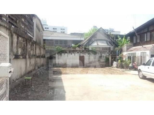 ขายที่ดินเปล่า 102 ตร.ว. ซอยสมเด็จพระเจ้าตากสิน12