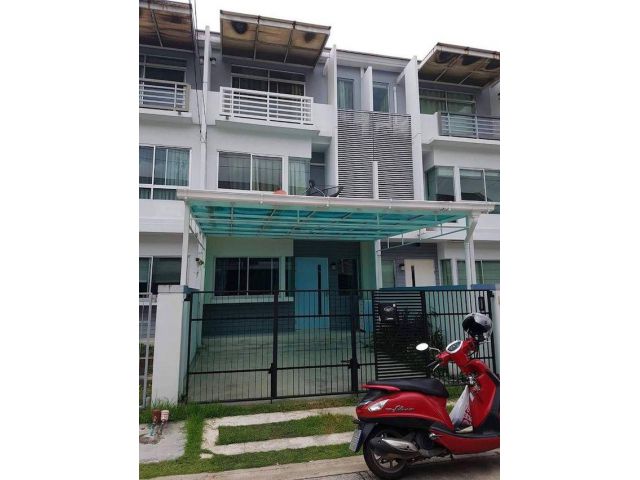 A63-0082ทาวน์โฮม บ้านใหม่ พระราม 9 – ศรีนครินทร์
