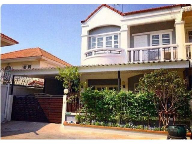 ให้เช่าทาวน์เฮาส์ 2 ชั้น รีโนเวทใหม่ หมู่บ้านรติรมย์4 ราชพฤกษ์-สวนผัก32 พื้นที่กว้างเหมือนอยู่บ้านเดี่ยว หลังมุมบ้านทำเล