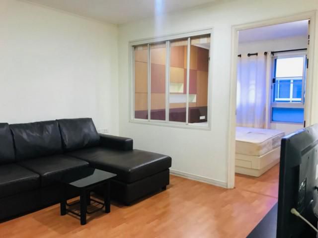 รหัสทรัพย์ A0501 คอนโดลุมพินีวิลล์ ศูนย์วัฒนธรรม เฟอร์นิเจอร์ Build in ทั้งห้อง พร้อมเครื่องใช้ไฟฟ้า