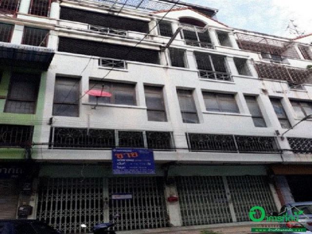 อาคารพาณิชย์ 2 ห้อง 36 ตร.ว. ม.ปิ่นนคร 4 ถ.บรมราชชนนี ซ.39 ราคา 10.12 ล้านบาท