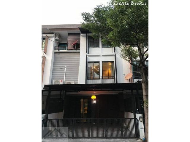 ขายทาวน์โฮม 3ชั้น อารียา โมวา ลาดปลาเค้า พร้อมอยู่