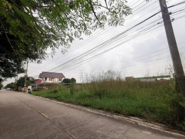 PP860ขาย ที่ดินสวย 200 ตร.ว. หน้ากว้าง 28 ม. คลองสี่ ถนนสุสวาส ตรงกับซอยทางลัดทะลุ ถนนไสวประชาราษฎร์