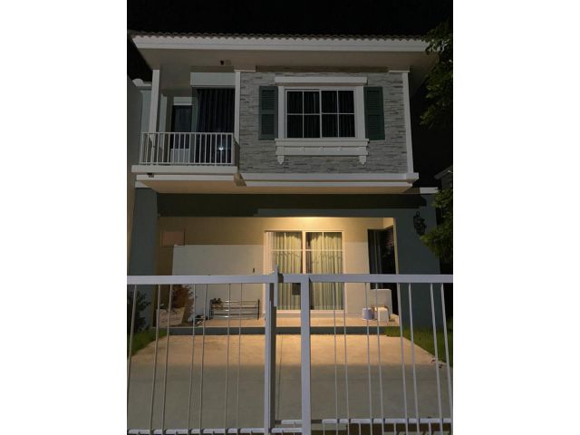 ขายทาวน์โฮม2ชั้น เนื่อที่ 35 ตรว บางกรวย