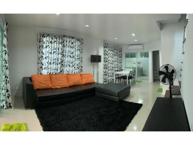 ให้เช่าทาวน์โฮม3ชั้น ย่านเกษตรนวมินทร์ นวลจันทร์