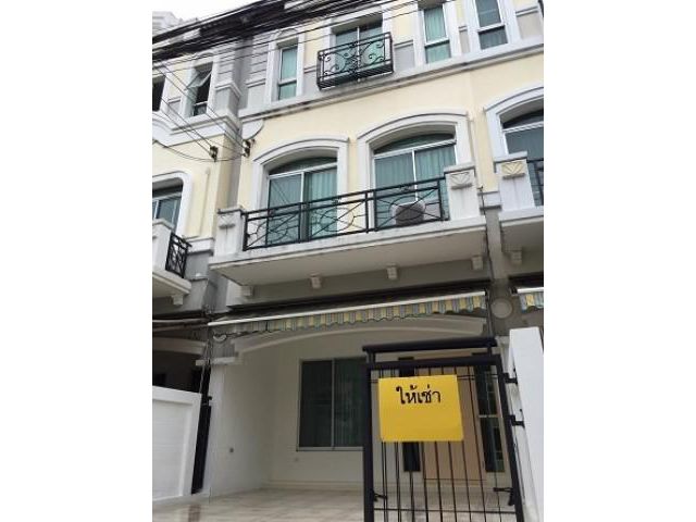 รหัสทรัพย์ A0602 บ้านกลางเมือง เกษตร นวมินทร์ ทำออฟฟิคได้ หรือพักอาศัย เลี้ยงสัตว์ได้