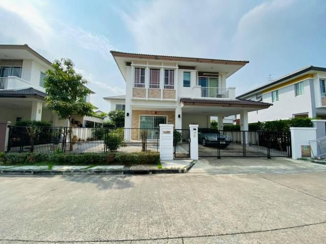 รหัสทรัพย์ A0579 บ้านมัณฑนา2  ( วงแหวน-อ่อนนุช ) แต่งสวย เฟอร์ครบ