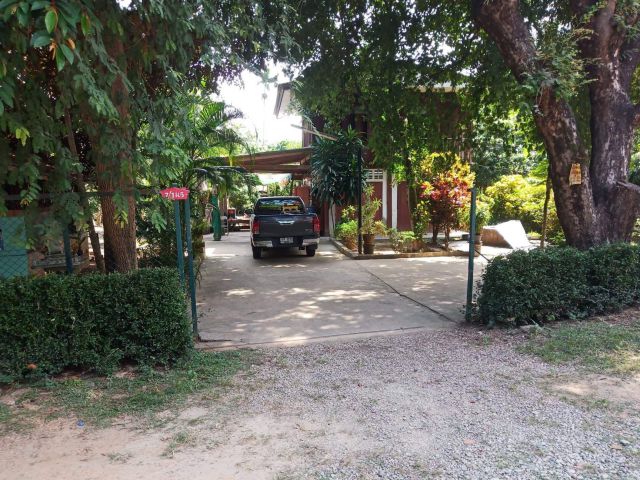 ที่ดินพร้อมบ้าน 2 หลัง ดอนแก้ว สารภี เชียงใหม่ 1-1-20 ไร่