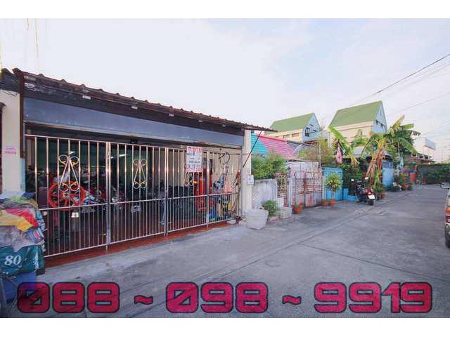 ทาวน์เฮ้าส์ ชั้นเดียว 37 ตรว. ม.พูนศิริ