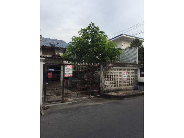 บ้านแฝด 2 ชั้น 35 ตรว. ม.ปิ่นเจริญ3 สรงประภา14