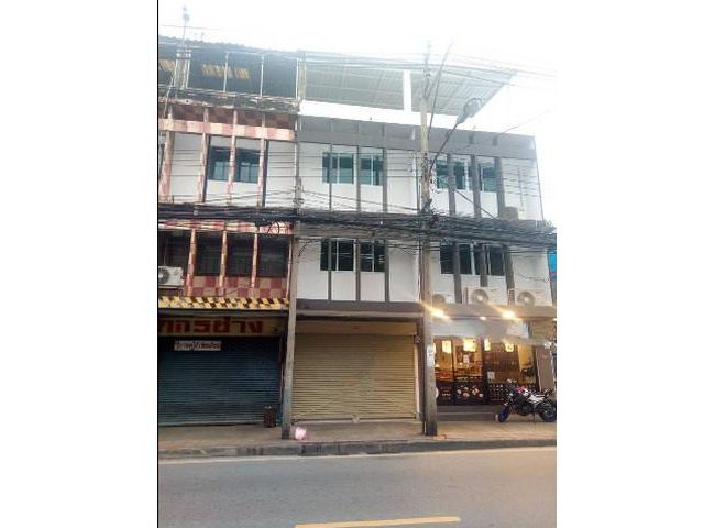ให้เช่าอาคารพาณิชย์ 4 ชั้นใกล้ MRTห้วยขวาง