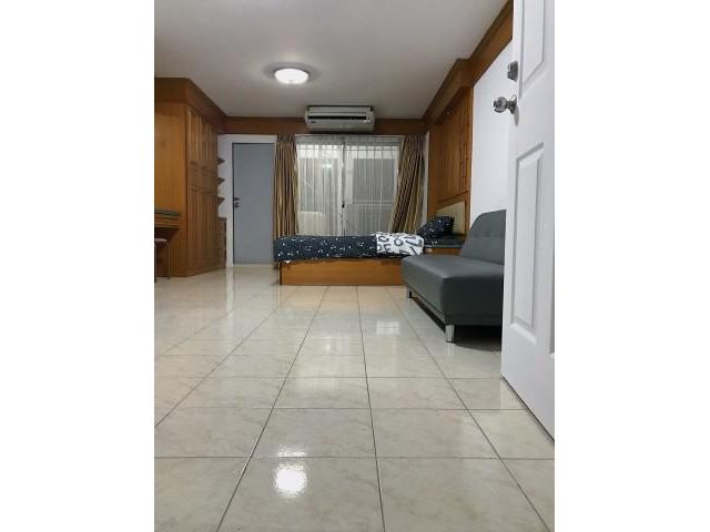 รหัสทรัพย์ A0631 บ้านสวนแจ้งวัฒนะ ดอนเมือง ห้องกว้าง เฟอร์ครบ