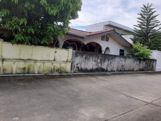 ขายบ้านพร้อมที่ดิน บ้านราคาถูก พื้นที่ใช้สอยเยอะ
