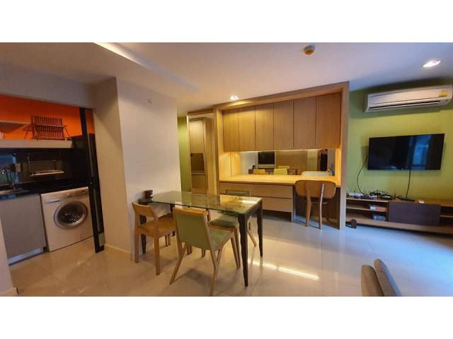 รหัสทรัพย์ B3207 คอนโด ซีนิธ เพลส สุขุมวิท42 คอนโดมิเนียม (2 ห้องนอน ตกแต่งครบพร้อมเข้าอยู่)
