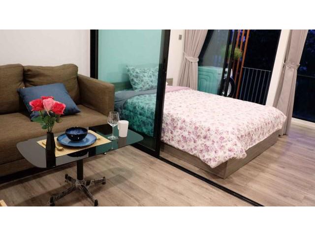 รหัสทรัพย์ A0684  Brown Condo รัชดา 32 (บราวน์ คอนโด รัชดา 32) เฟอร์ครบ พร้อมอยู่