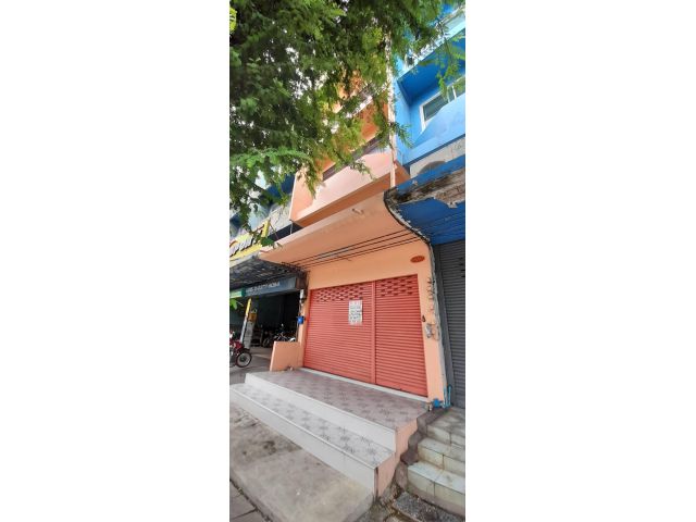 ให้เช่าอาคารพาณิชย์ 3.5 ชั้น 24 ตร.ว. ติดถนนนวมินทร์ 61-63 บึงกุ่ม ใกล้ตลาดปัฐวิกรณ์ 05276
