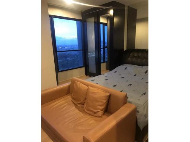 รหัสทรัพย์ B0018 The Base พระราม 9 - รามคำแหง (เดอะเบส พระราม 9-รามคำแหง)