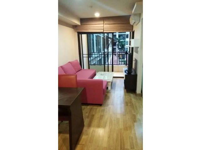 รหัสทรัพย์ A0714 Baan Navatara เกษตร - นวมินทร์ (บ้าน นวธารา เกษตร - นวมินทร์) ห้องสะอาด เฟอร์ครบ