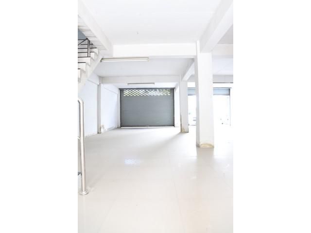 ขาย อาคารพาณิชย์ 2 คูหา ทำเลศักยภาพ ติดถนนลาซาล