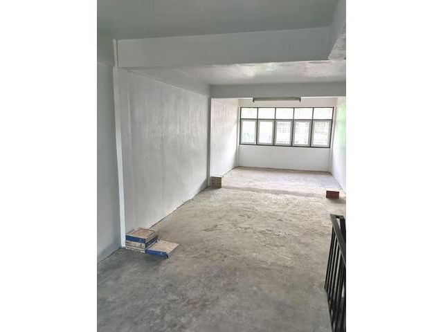 PML03 ให้เช่าอาคารพาณิชย์ ห้องมุม สี่แยกโชคชัย4