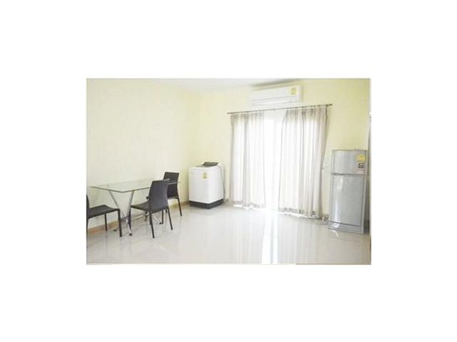 ขายทาวน์โฮม 2 ชั้น หมู่บ้านกัสโต้ พระรามสอง