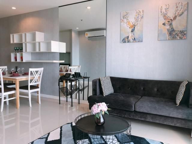รหัสทรัพย์ B3257 คอนโด เซอร์เคิล 1 เพชรบุรี 36 (2 ห้องนอน แต่งครบพร้อมอยู่)