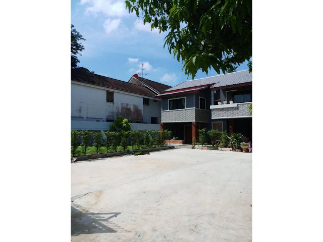 Code18796 ขายบ้านเดี่ยว 2 ชั้นหลังใหญ่ ใกล้รถไฟฟ้า