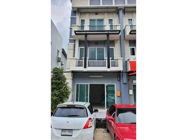 ให้เช่าทาวน์โฮม3ชั้น เฮ้าส์เดอะฮัมบูร์ก หทัยราษฎร์