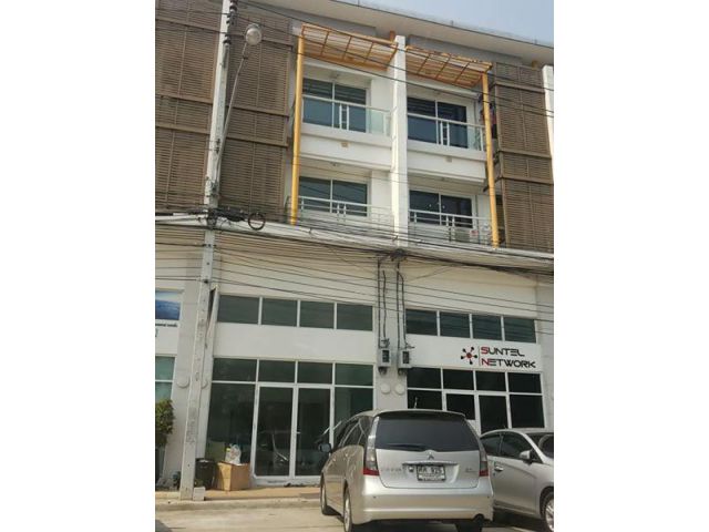 ให้เช่าอาคารพาณิชย์ใหม่ ชวนชื่นโมดัส ติดถนนวิภาวดีรังสิต เนื้อที่ 21ตรว 3นอน 3น้ำ 35,000ต่อเดือน     ติดต่อคุณ สมศักดิ์