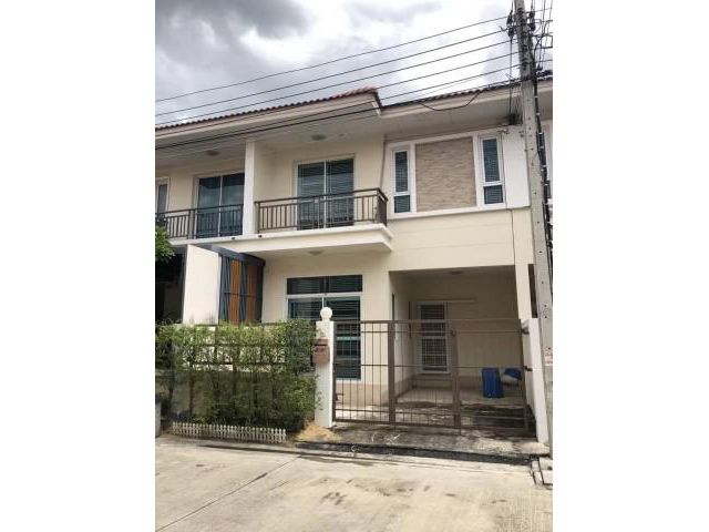 รหัสทรัพย์ B3363 ให้เช่าทาวน์โฮม 2 ชั้น บ้านนนท์ณิชา บางใหญ่-แก้วอินทร์
