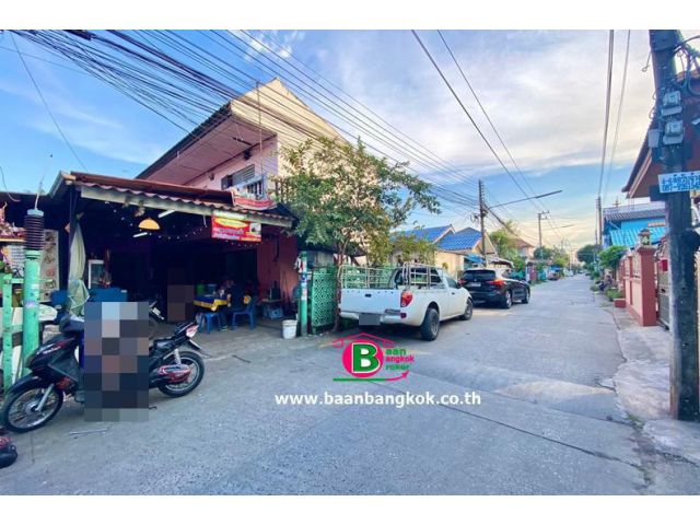 บ้านเดี่ยวพร้อมห้องเช่า 1 ชั้น รังสิต-นครนายก 26 ซอย 1 เนื้อที่ 50.5 ตรว. ถนนพหลโยธิน อ.ธัญบุรี จ.ปทุมธานี