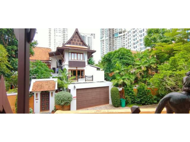 ขายบ้าน 4 ชั้น บ้านสไตล์ไทย – บาหลี พัทยา