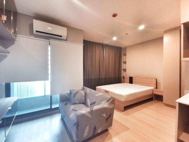 รหัสทรัพย์ B3490 คอนโด Lumpini Suite เพชรบุรี-มักกะสัน (ห้องมุม ตกแต่งครบพร้อมเข้าอยู่)